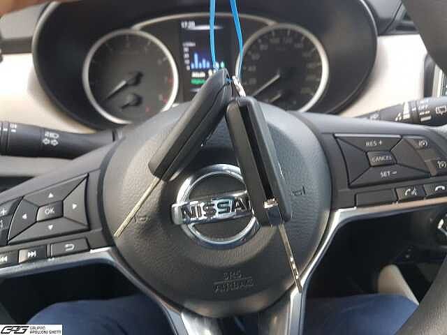 Nissan Micra 1.0L 5 porte Acenta