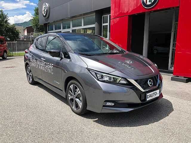 Nissan Leaf Tekna 40 kWh ProPilot Park